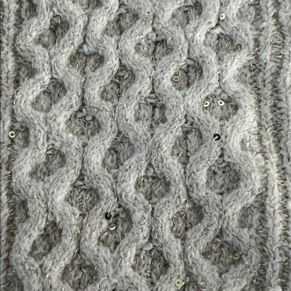 NWT Sofia Vergara Champagne Shoulder Cutout Turtleneck Sweater - Size L - Picture 3 of 11